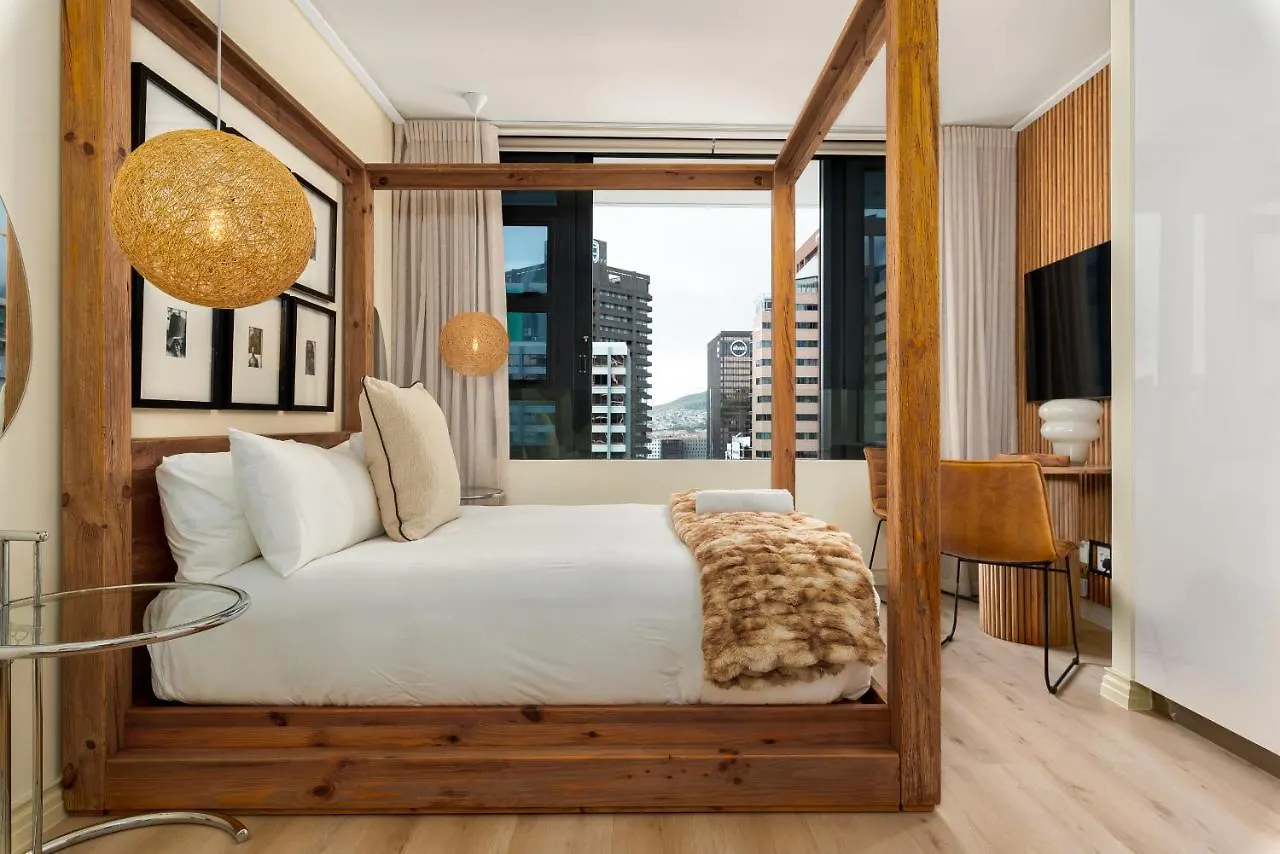 Style & Sophistication L Apartment In 16 On Bree Cape Town